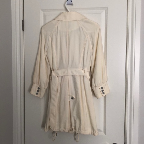 Beautiful trench coat from Armani exchange - Picture 2 of 2